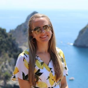 Meet your Posher, Michelle